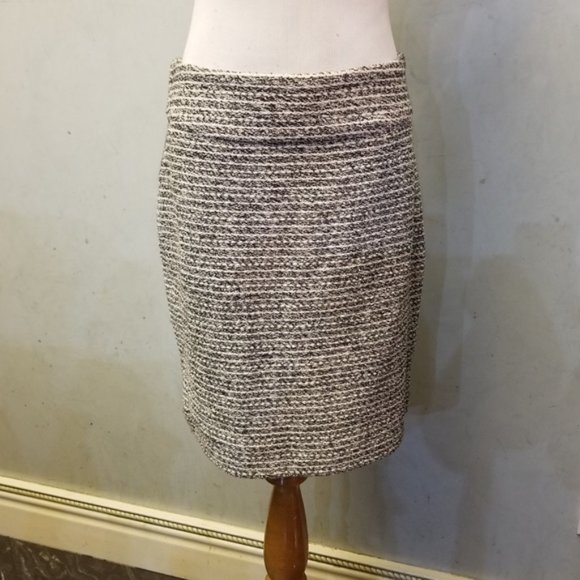 Banana Republic striped tweed min pencil skirt size 6 petite  (194) - Picture 2 of 5
